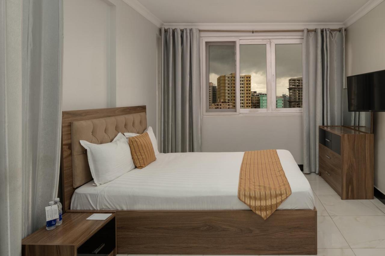 Golden Tulip Dar Es Salaam City Center Hotel Екстериор снимка