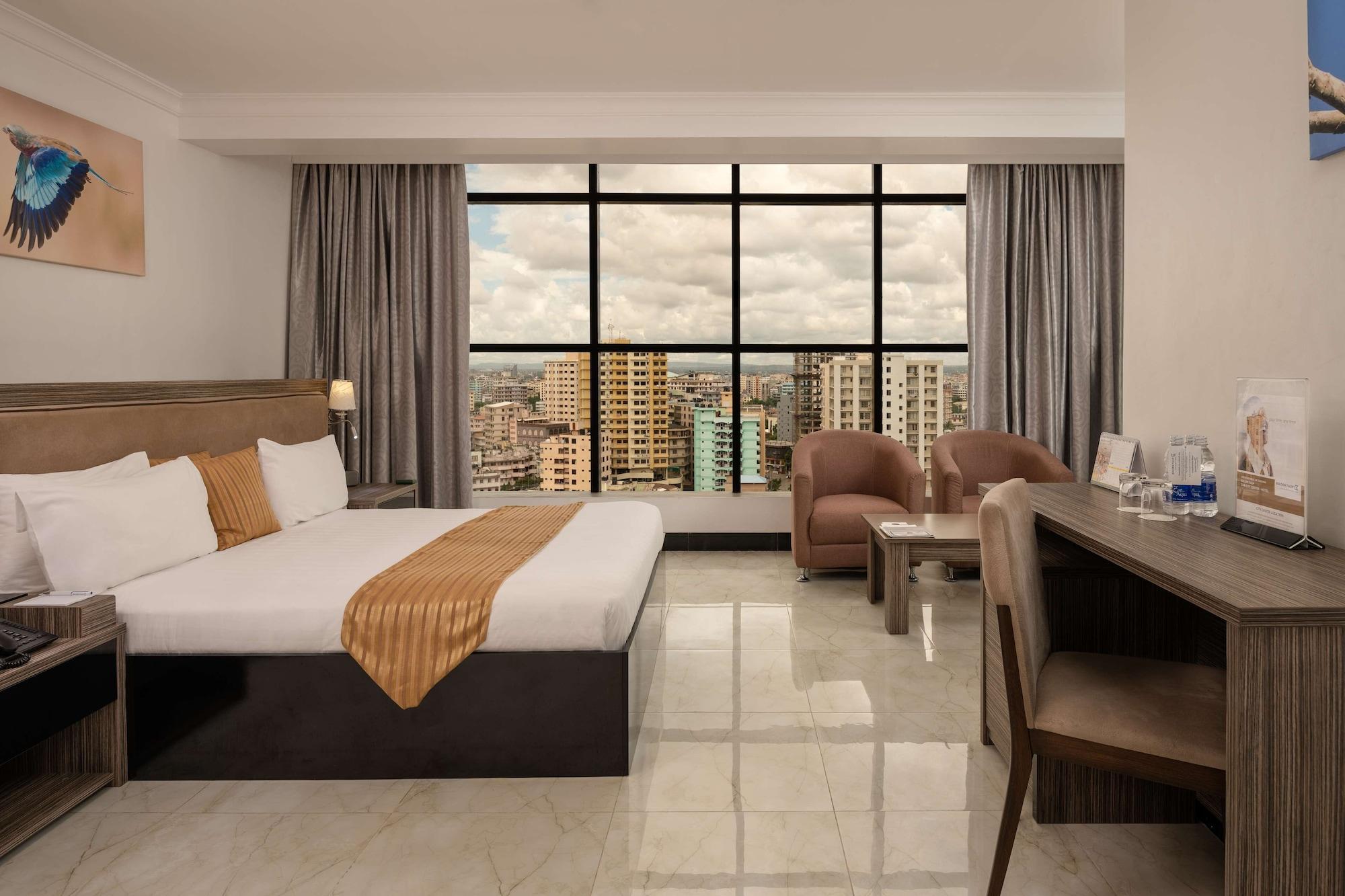 Golden Tulip Dar Es Salaam City Center Hotel Екстериор снимка