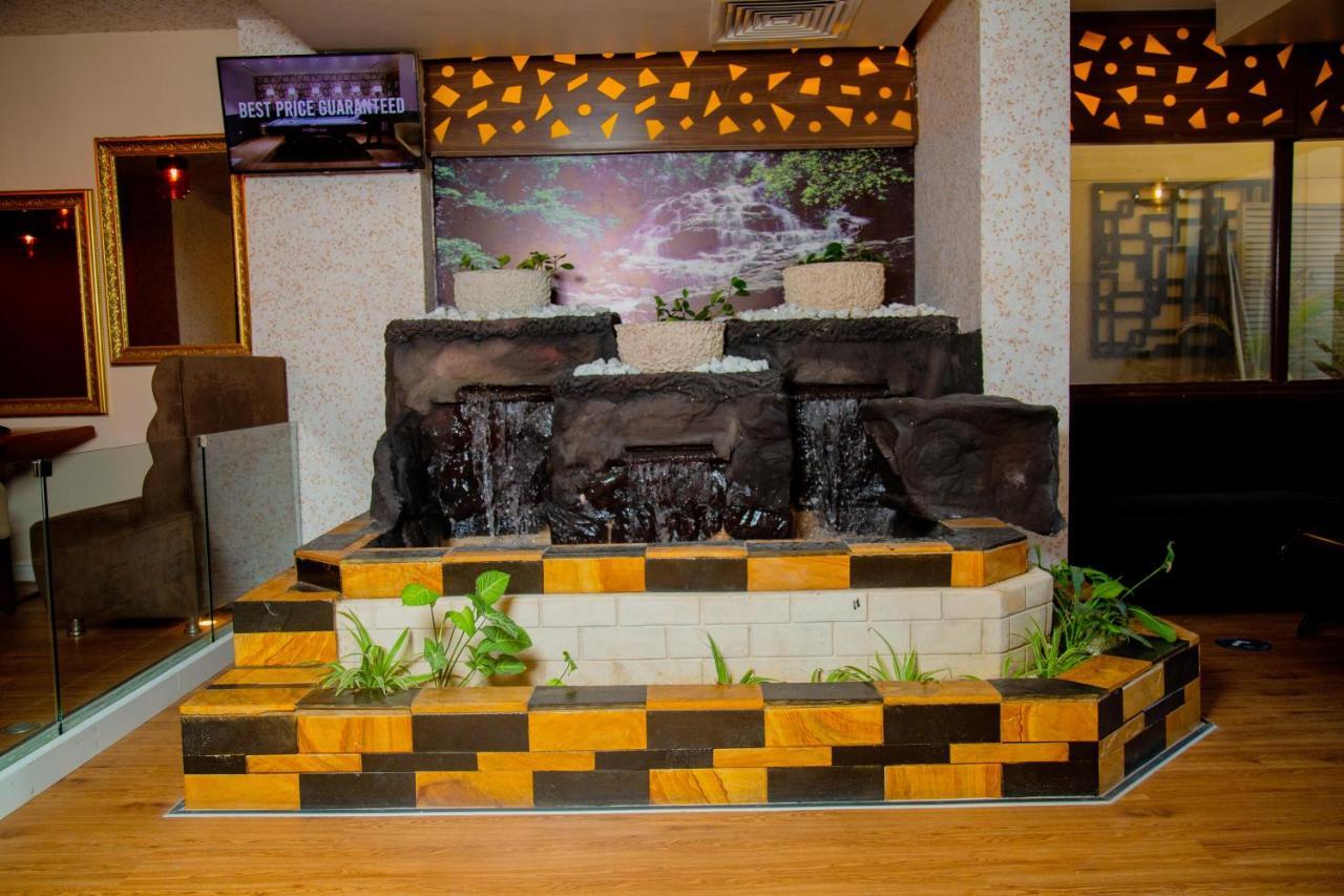 Golden Tulip Dar Es Salaam City Center Hotel Екстериор снимка
