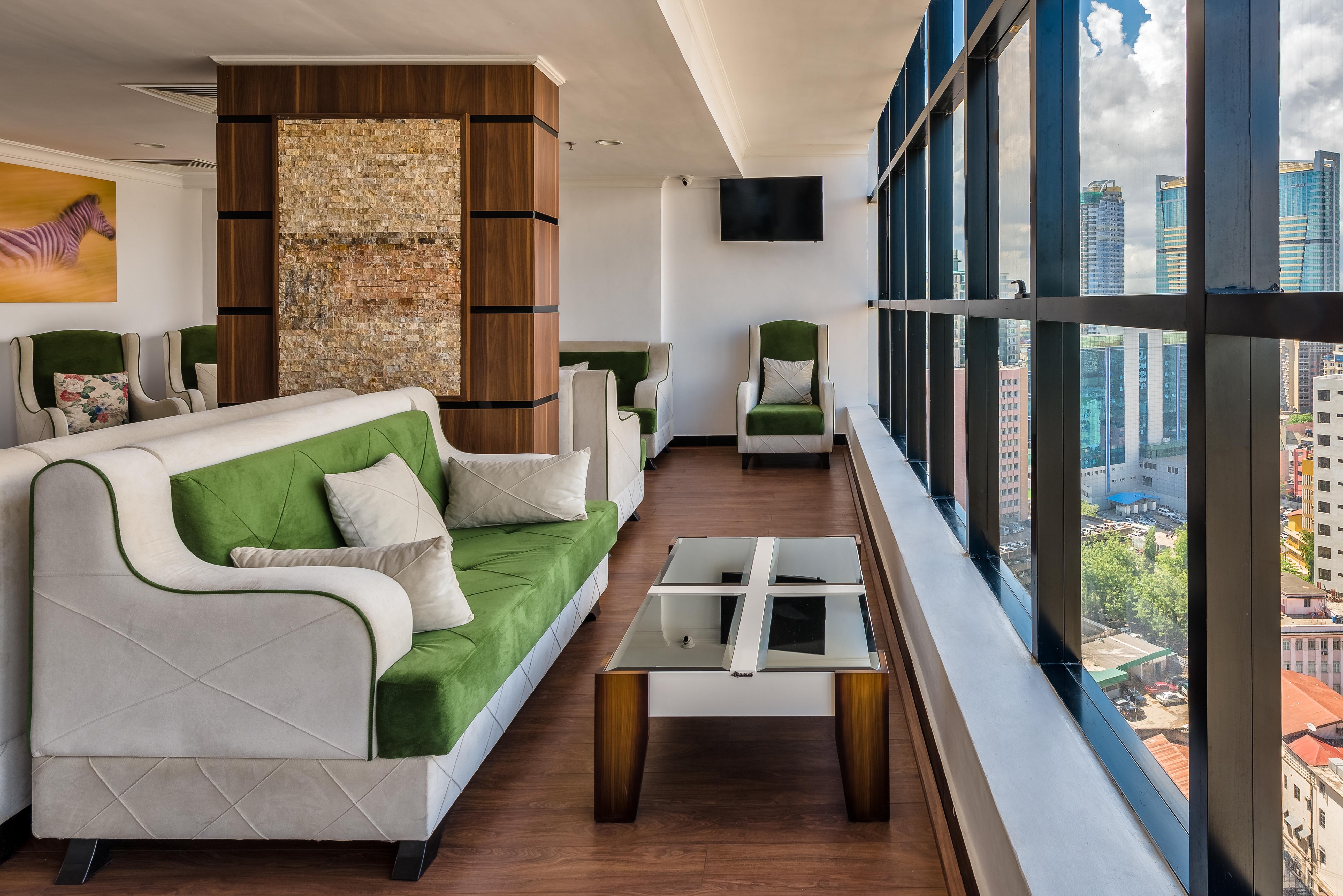Golden Tulip Dar Es Salaam City Center Hotel Екстериор снимка